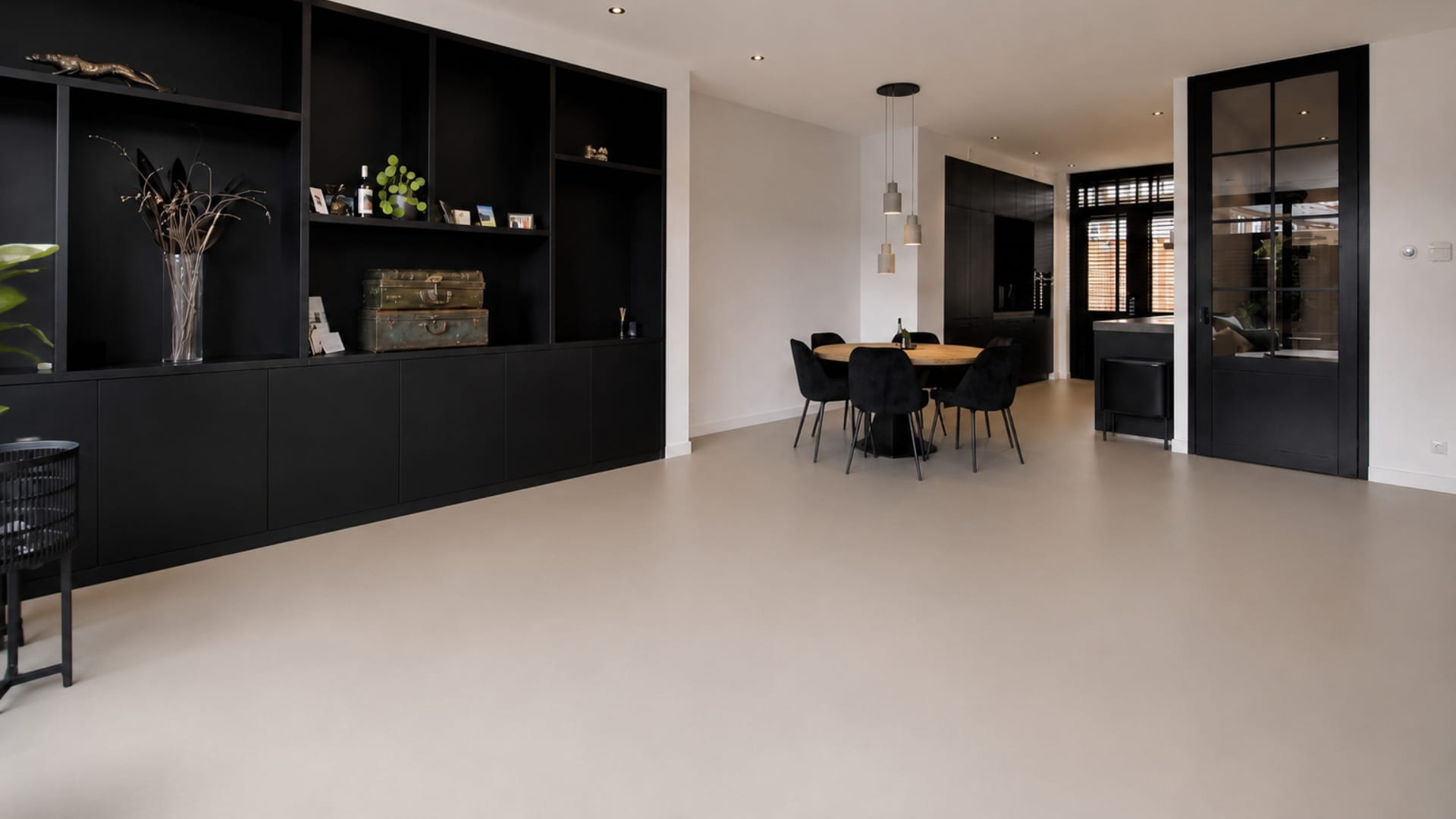 gietvloer in luxe woning